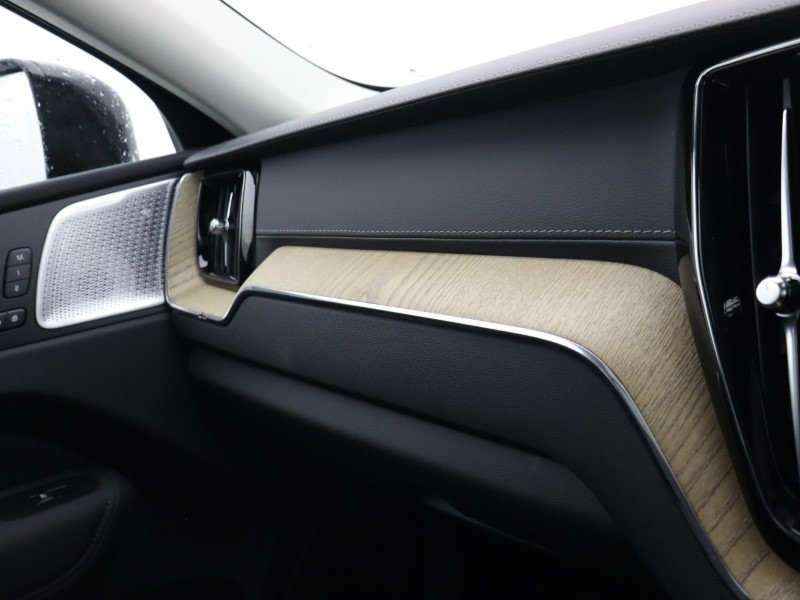 Used Volvo XC60 2025 for sale - 77159191: Photo 66