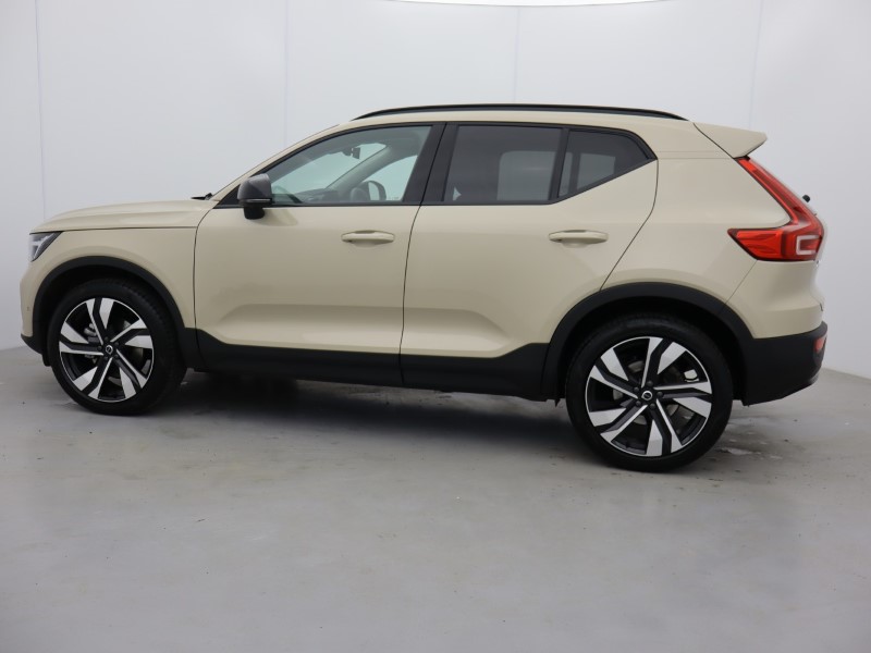 Used Volvo XC40 2025 for sale - 76981918: Photo 11