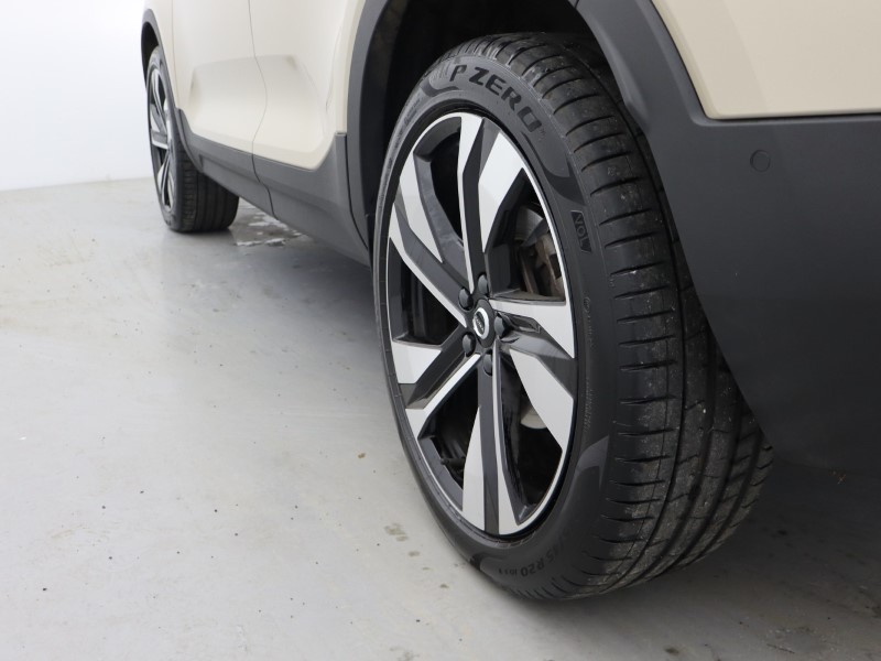 Used Volvo XC40 2025 for sale - 76981918: Photo 13