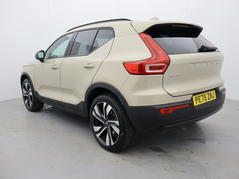 Used Volvo XC40 2025 for sale - 76981918: Photo 3