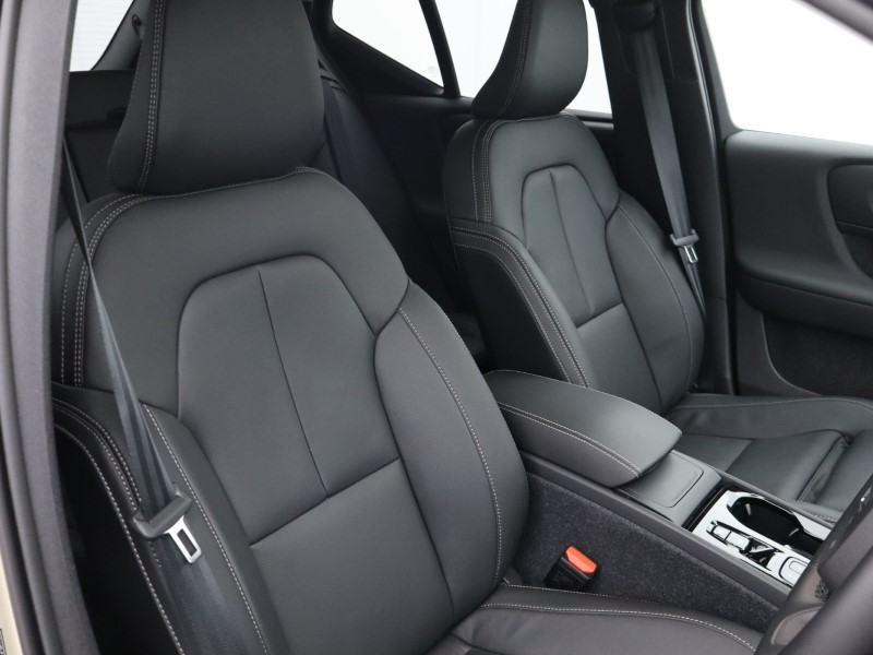 Used Volvo XC40 2025 for sale - 76981918: Photo 37