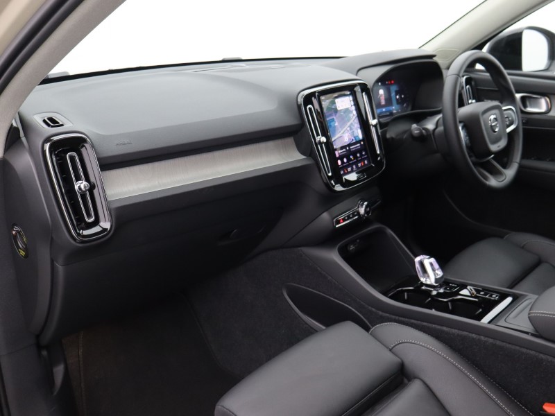 Used Volvo XC40 2025 for sale - 76981918: Photo 40