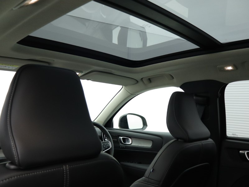 Used Volvo XC40 2025 for sale - 76981918: Photo 42