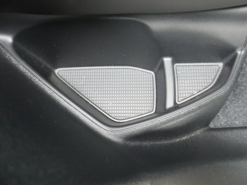 Used Volvo XC40 2025 for sale - 76981918: Photo 44