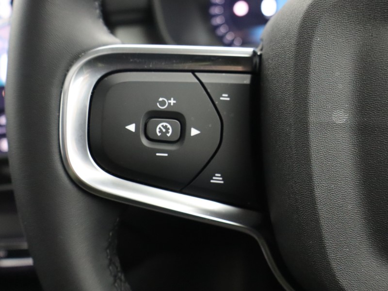 Used Volvo XC40 2025 for sale - 76981918: Photo 52