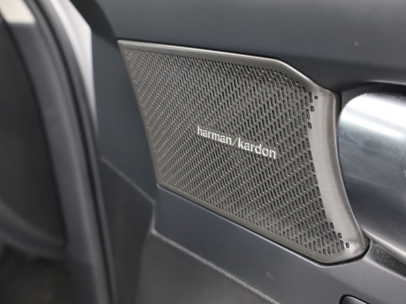 Used Volvo XC40 2024 for sale - 76981069: Photo 20