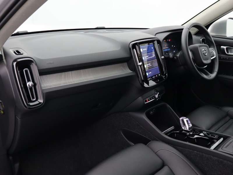 Used Volvo XC40 2024 for sale - 76981069: Photo 27