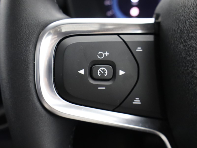 Used Volvo XC40 2024 for sale - 76981069: Photo 39