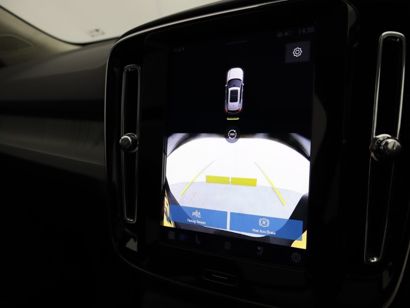 Used Volvo XC40 2024 for sale - 76981069: Photo 45