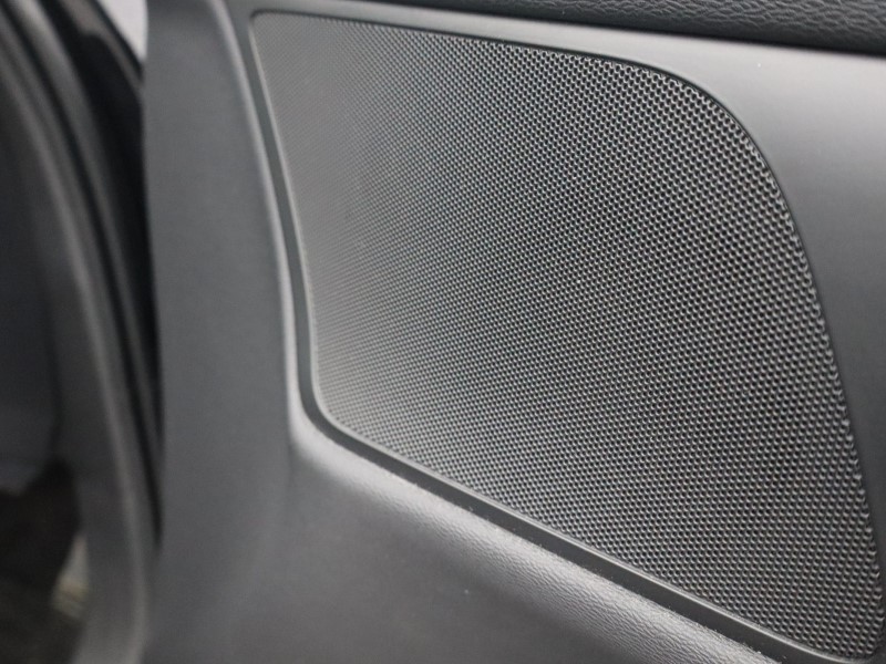 Used Volvo V60 2022 for sale - 76982175: Photo 15