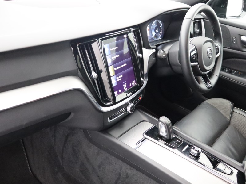 Used Volvo V60 2022 for sale - 76982175: Photo 25