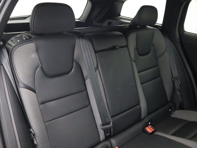 Used Volvo V60 2022 for sale - 76982175: Photo 27