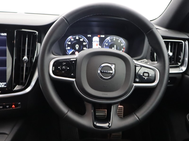 Used Volvo V60 2022 for sale - 76982175: Photo 30