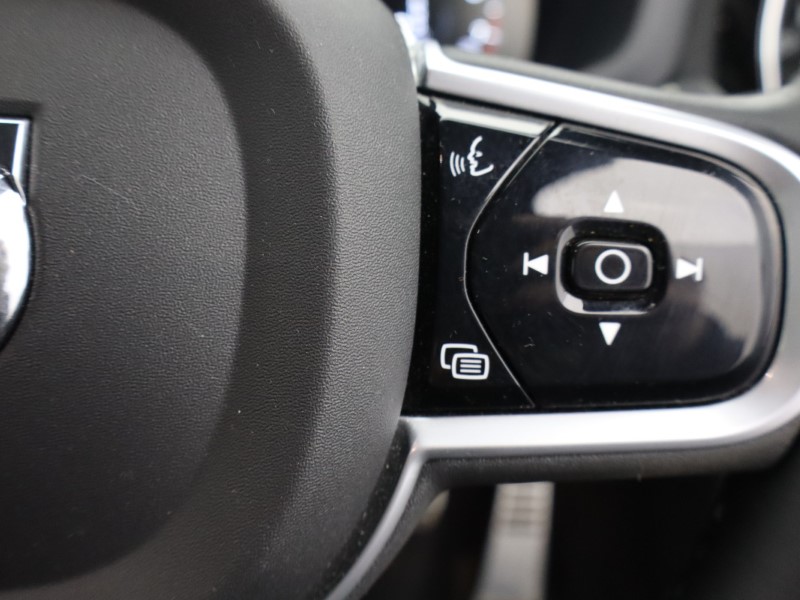 Used Volvo V60 2022 for sale - 76982175: Photo 32