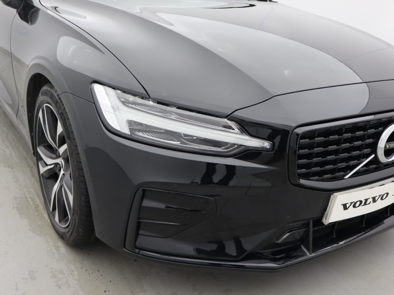 Used Volvo V60 2022 for sale - 76982175: Photo 40