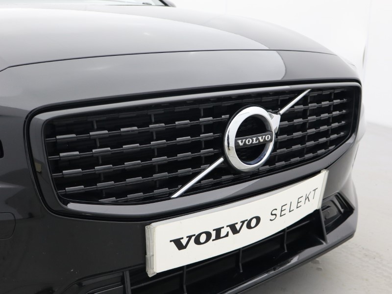 Used Volvo V60 2022 for sale - 76982175: Photo 41