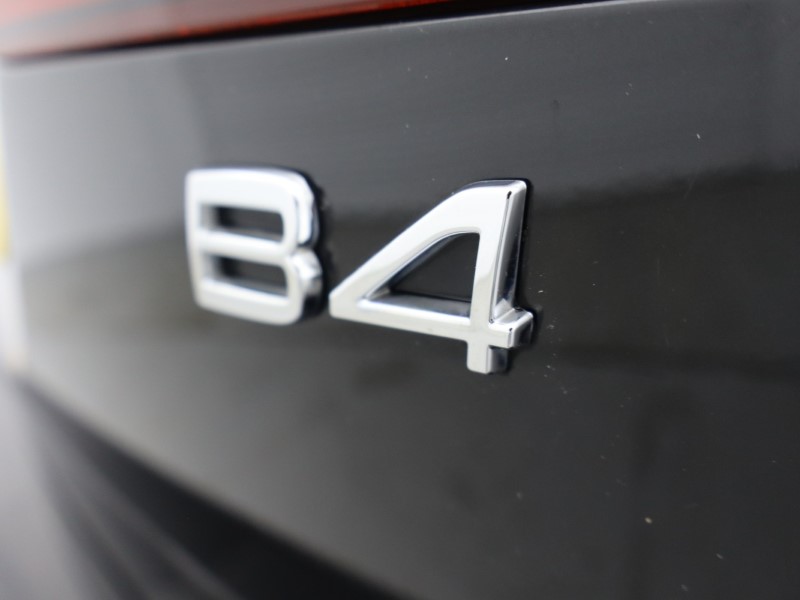 Used Volvo V60 2022 for sale - 76982175: Photo 46