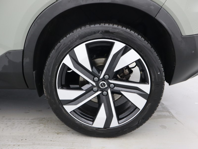 Used Volvo XC40 2025 for sale - 76981375: Photo 12