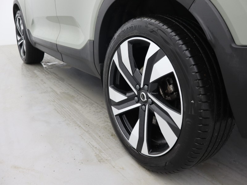 Used Volvo XC40 2025 for sale - 76981375: Photo 13