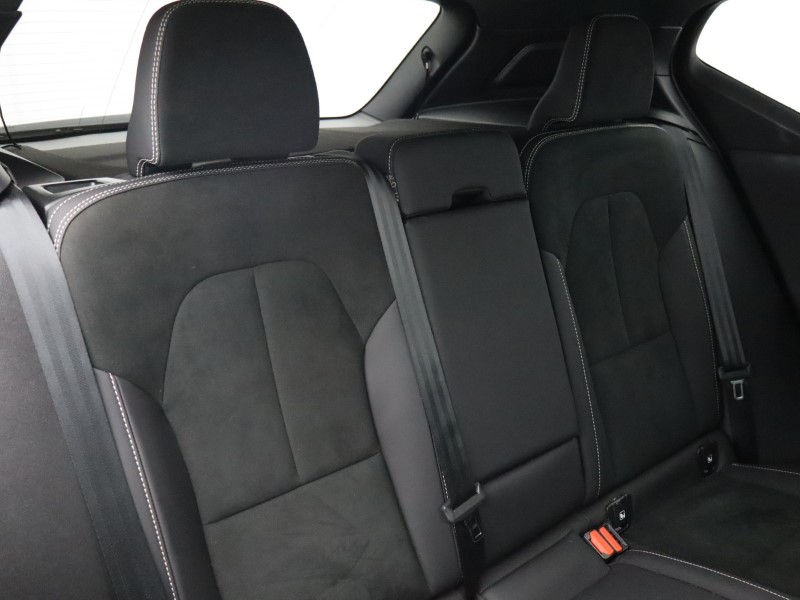 Used Volvo XC40 2025 for sale - 76981375: Photo 30