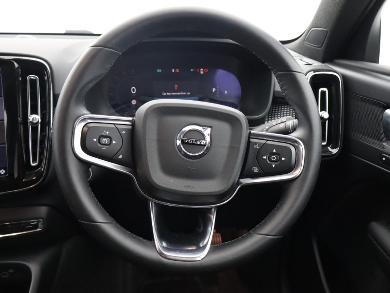 Used Volvo XC40 2025 for sale - 76981375: Photo 35
