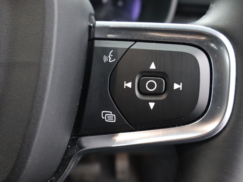 Used Volvo XC40 2025 for sale - 76981375: Photo 37