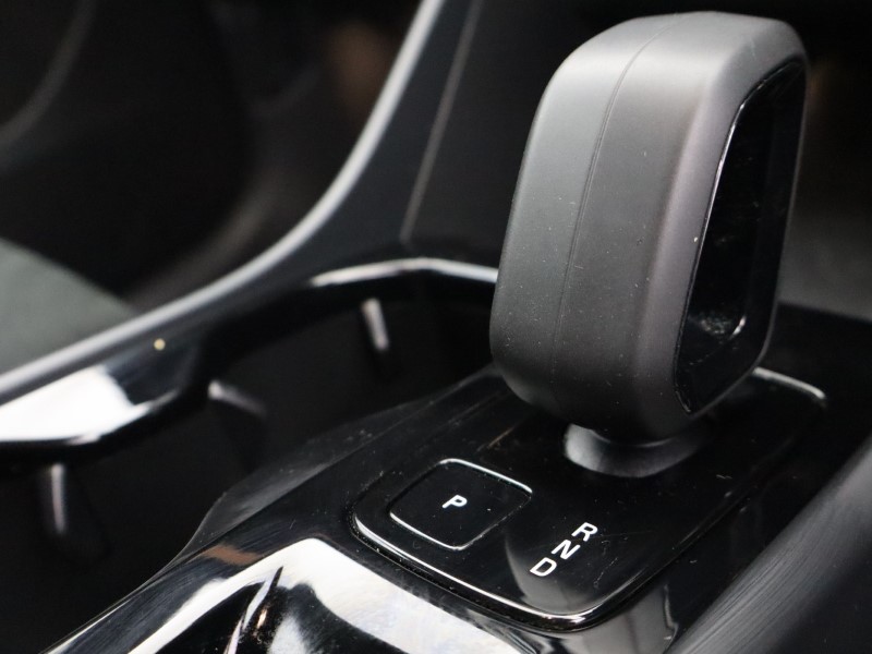 Used Volvo XC40 2025 for sale - 76981375: Photo 46