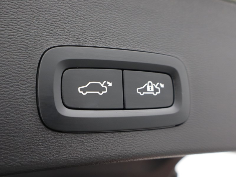 Used Volvo XC40 2025 for sale - 76981375: Photo 59