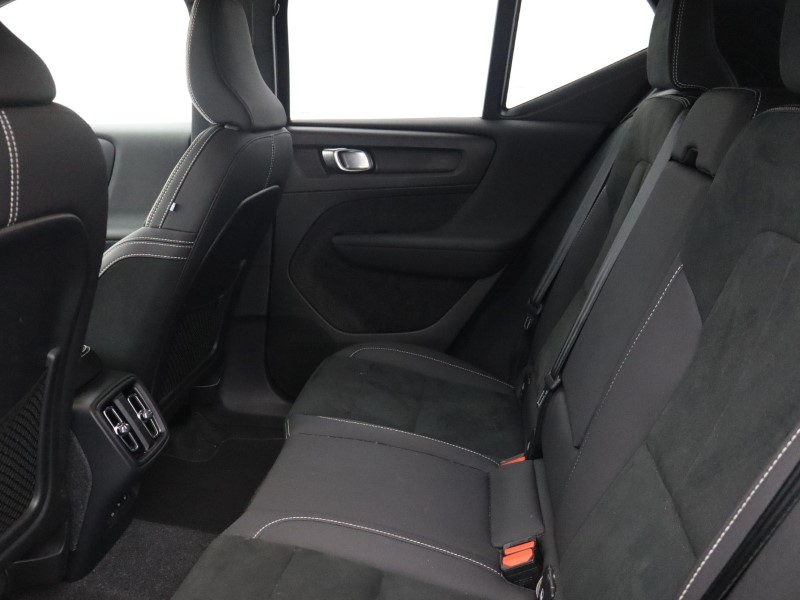 Used Volvo XC40 2025 for sale - 76981375: Photo 7