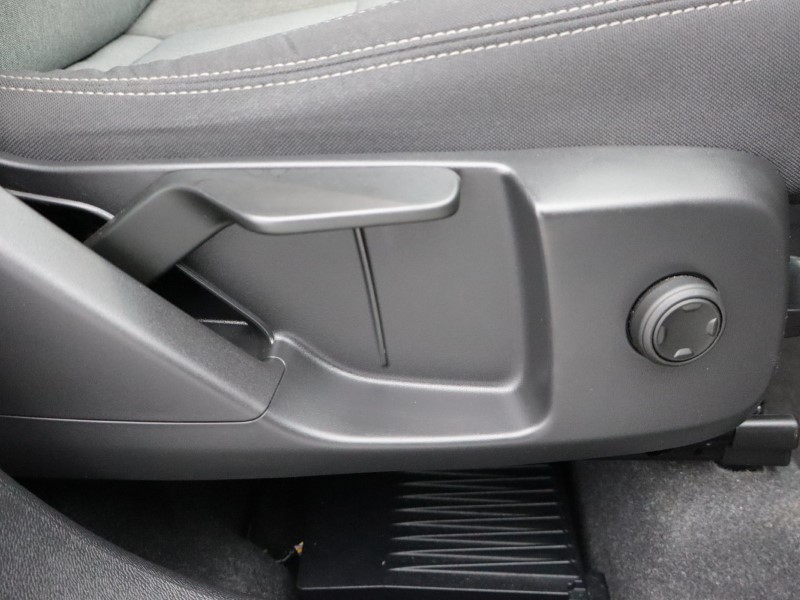 Used Volvo XC40 2023 for sale - 78179965: Photo 32