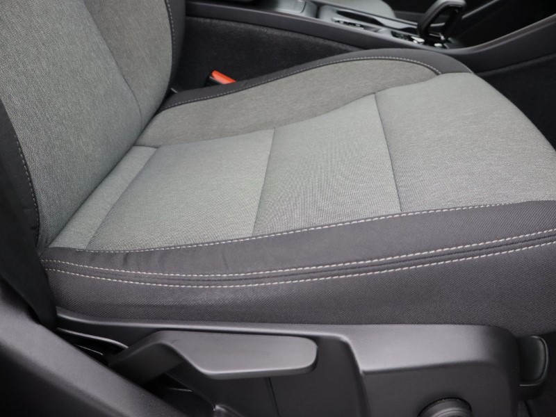 Used Volvo XC40 2023 for sale - 78179965: Photo 33