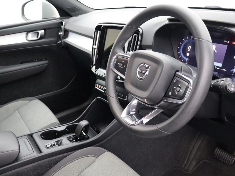 Used Volvo XC40 2023 for sale - 78179965: Photo 35