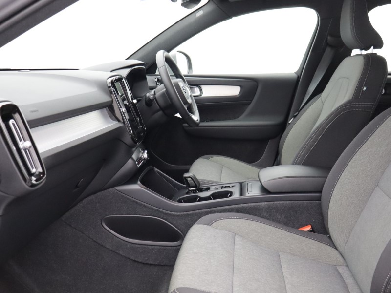 Used Volvo XC40 2023 for sale - 78179965: Photo 5