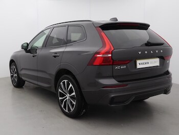 Used Volvo XC60 2023 for sale - 78152748: Photo