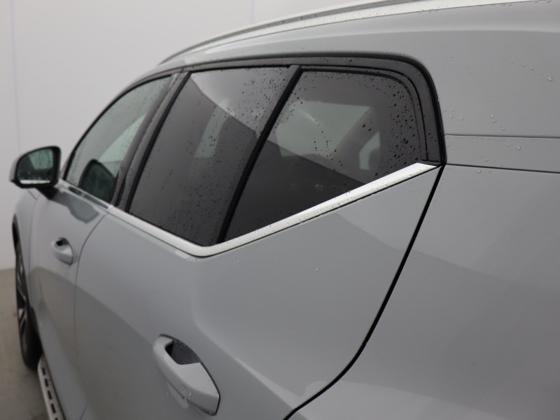 Used Volvo XC40 2025 for sale - 76982159: Photo 24