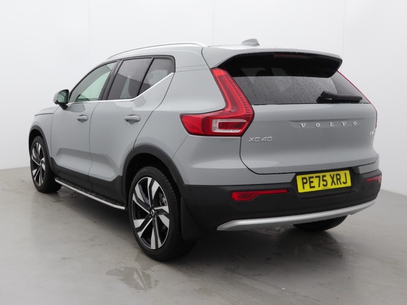 Used Volvo XC40 2025 for sale - 76982159: Photo 3