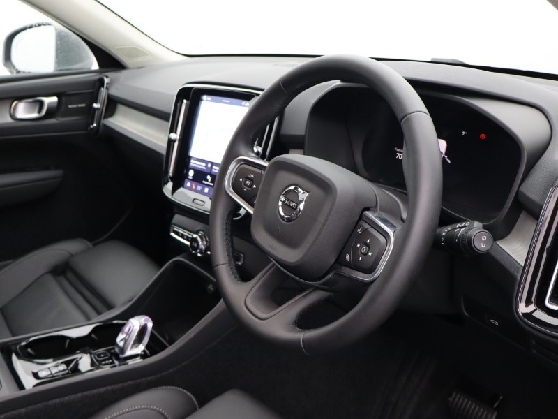 Used Volvo XC40 2025 for sale - 76982159: Photo 31