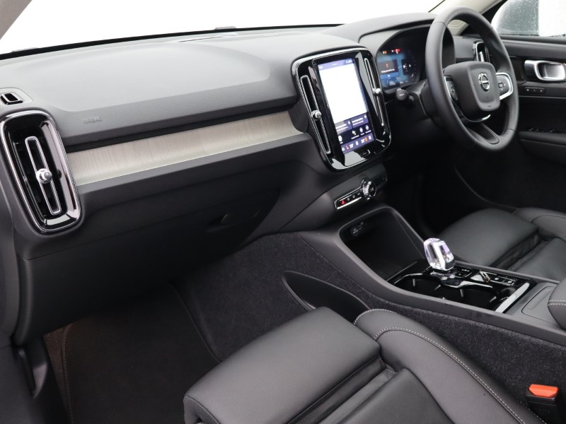 Used Volvo XC40 2025 for sale - 76982159: Photo 36