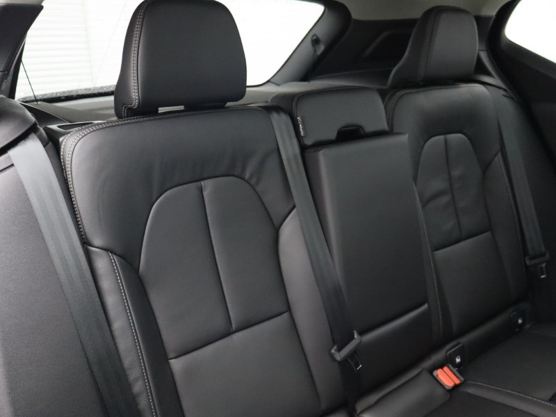 Used Volvo XC40 2025 for sale - 76982159: Photo 47