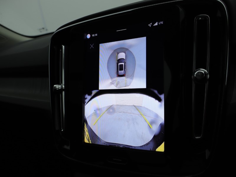 Used Volvo XC40 2025 for sale - 76982159: Photo 55