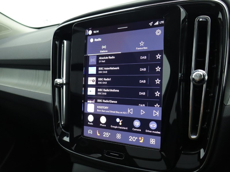 Used Volvo XC40 2025 for sale - 76982159: Photo 56