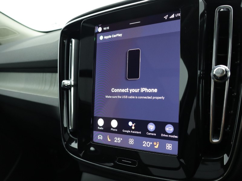 Used Volvo XC40 2025 for sale - 76982159: Photo 58