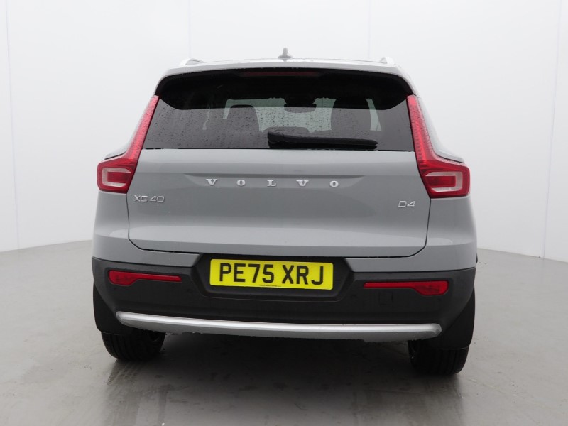 Used Volvo XC40 2025 for sale - 76982159: Photo 8