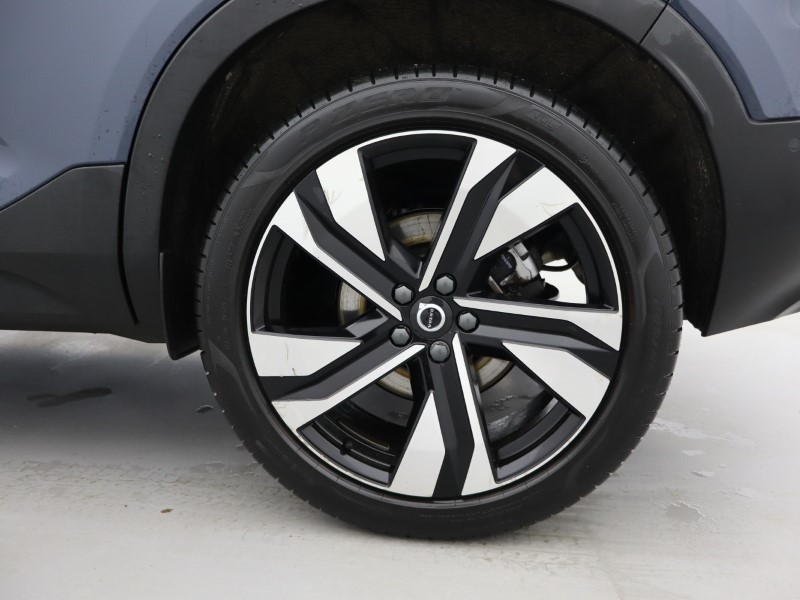 Used Volvo XC40 2025 for sale - 77762939: Photo 26