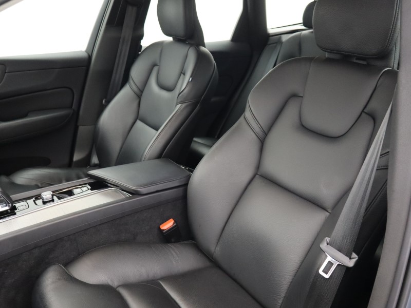 Used Volvo XC60 2023 for sale - 76982088: Photo 39