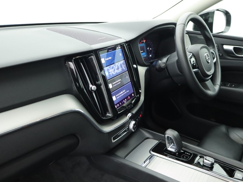 Used Volvo XC60 2023 for sale - 76982088: Photo 41