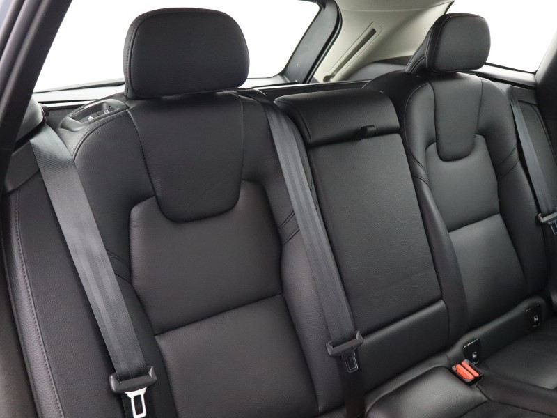 Used Volvo XC60 2023 for sale - 76982088: Photo 46