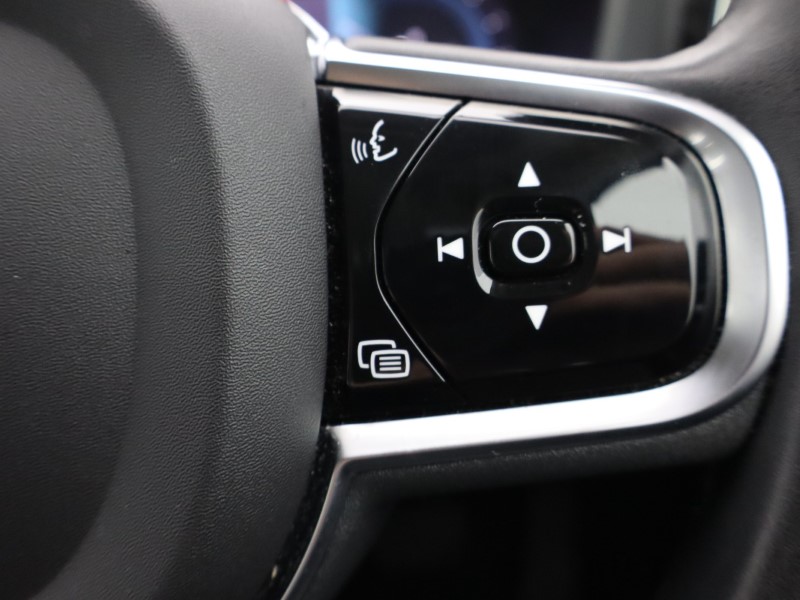 Used Volvo XC60 2023 for sale - 76982088: Photo 51