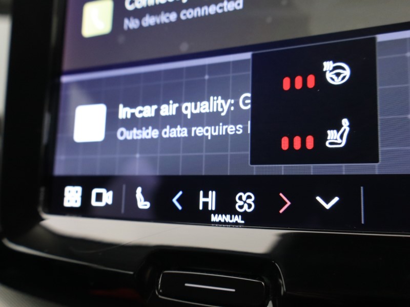 Used Volvo XC60 2023 for sale - 76982088: Photo 56