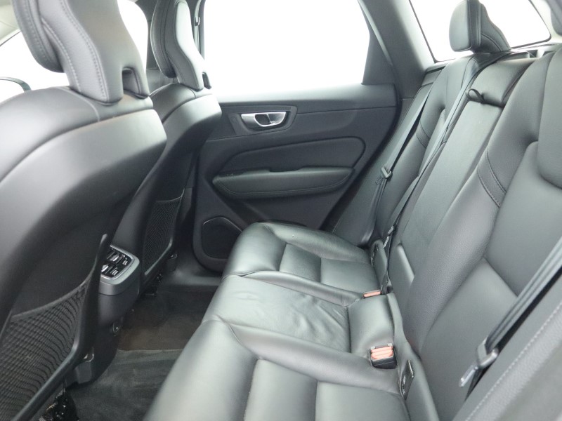 Used Volvo XC60 2023 for sale - 76982088: Photo 7